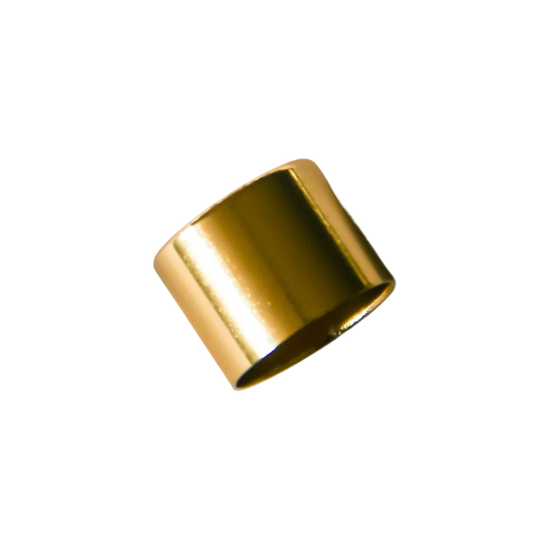 From the perspective of consumer feedback, what characteristics should the aluminum press cap of the spray pump head have to meet market demand?